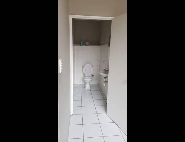 189M² BUSINESS FOR SALE IN CAPE TOWN CITY CENTRE